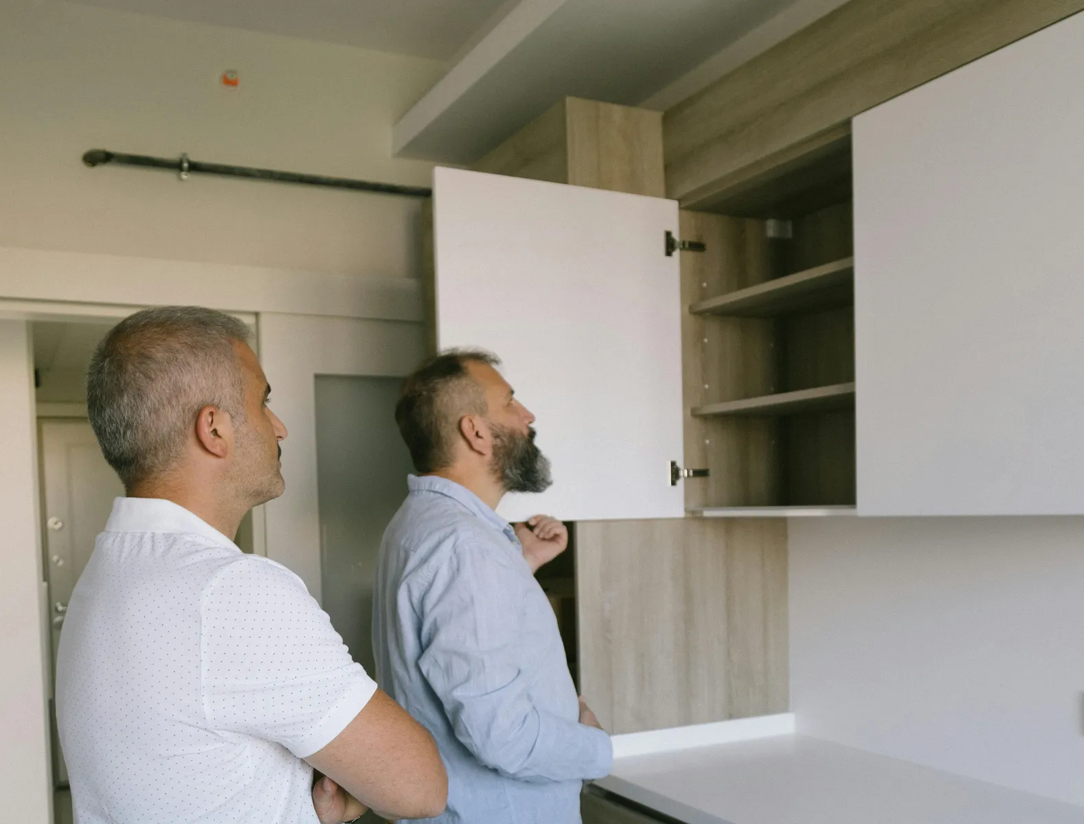Inspect Furniture